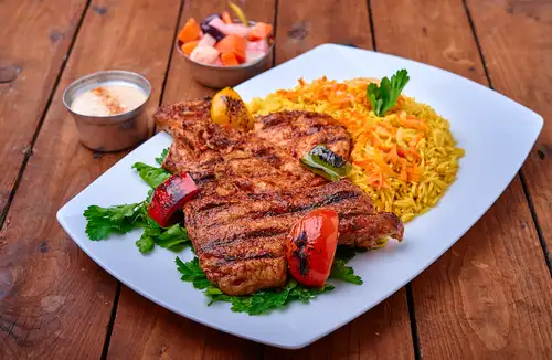 وجبة النص فرخه